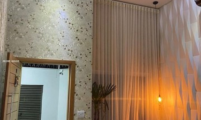 Casa Para Venda Em A...