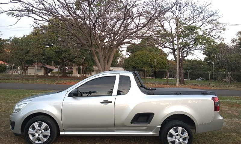 Chevrolet Montana Ls...