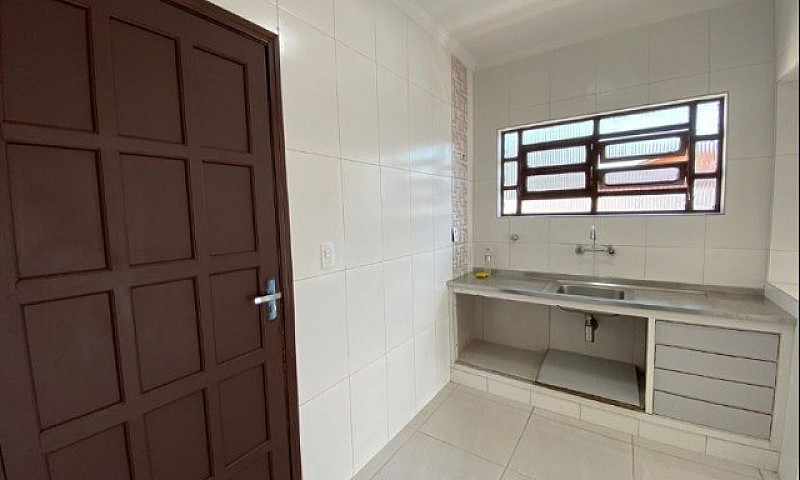 Casa Com Piscina Em ...