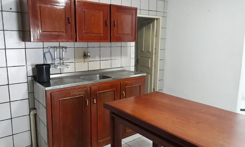 Casa Para Alugar...