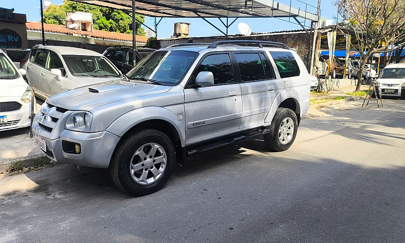 Pajero Sport 4X4 Die...