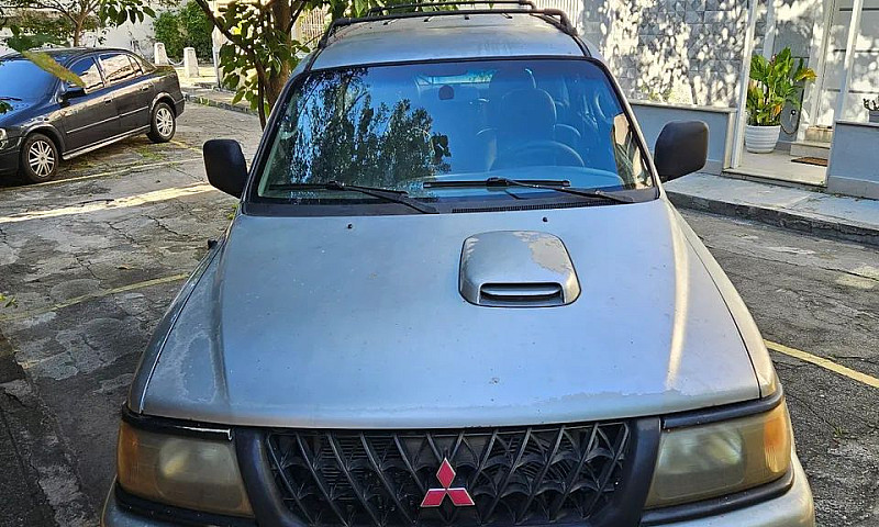 Mitsubishi Pajero Sp...