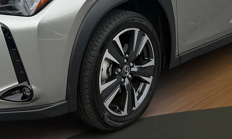 Lexus Ux-250H Dynami...