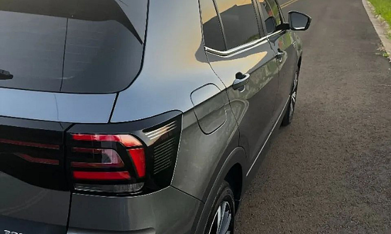 Volkswagen T-Cross 1...