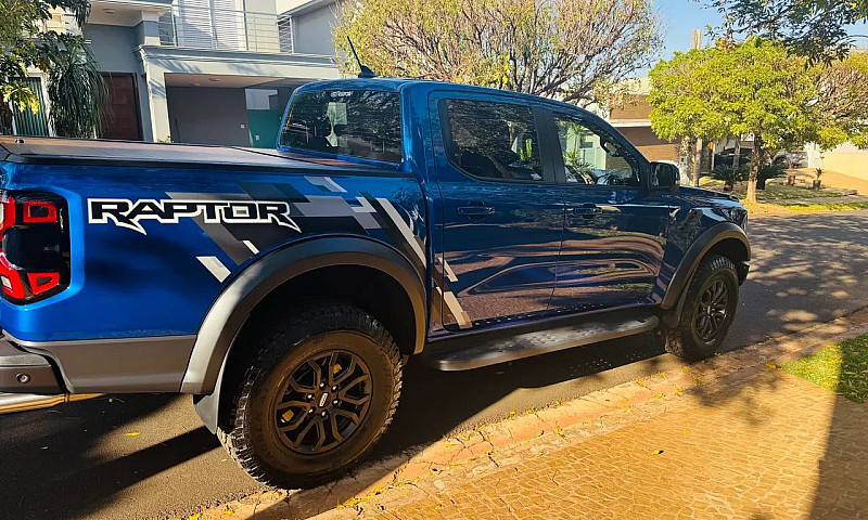 Ranger Raptor ...