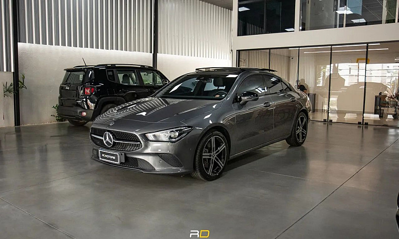 Mercedes-Benz Cla-25...