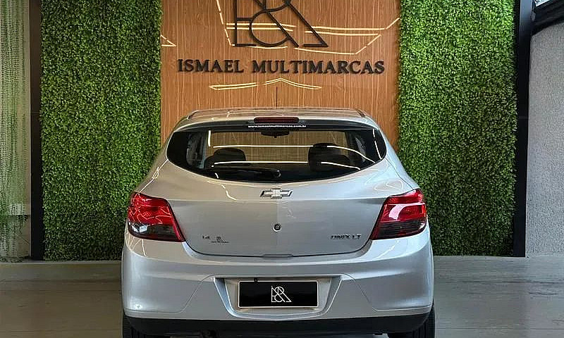 Chevrolet Onix Hatch...