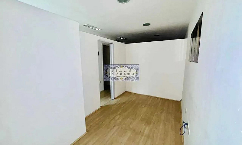 Sala Comercial 40 M²...