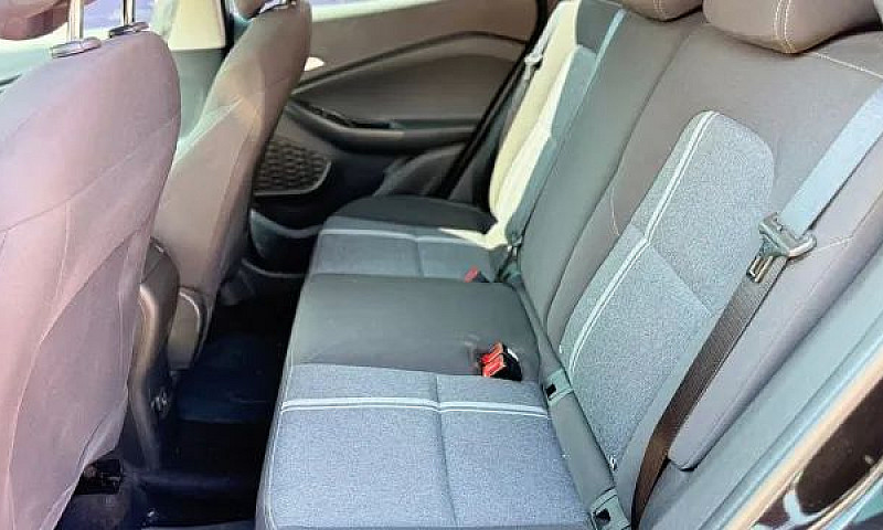 Chevrolet Tracker Lt...