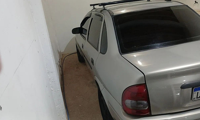 Chevrolet Corsa Hat....