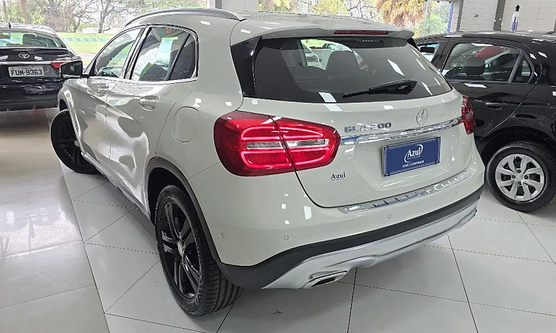 Mercedes-Benz Gla 20...