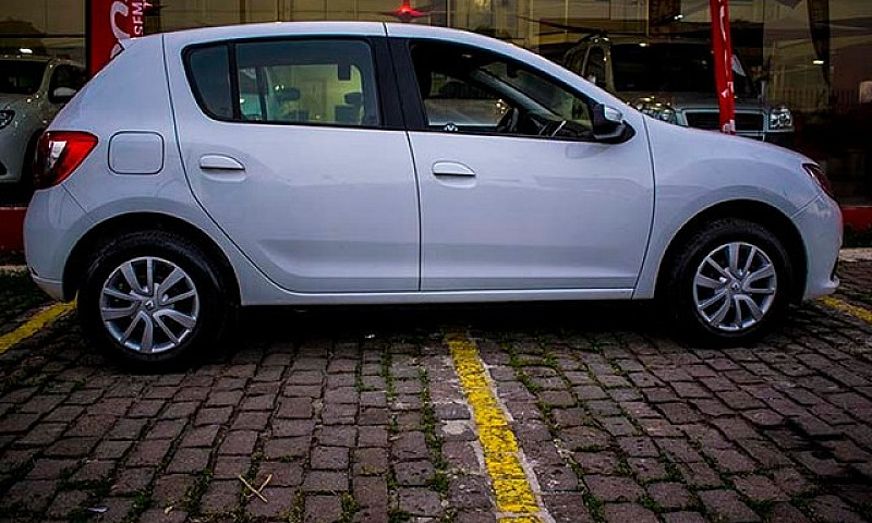 Renault Sandero ...