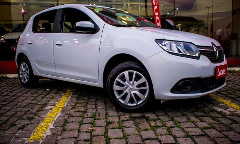 Renault Sandero ...