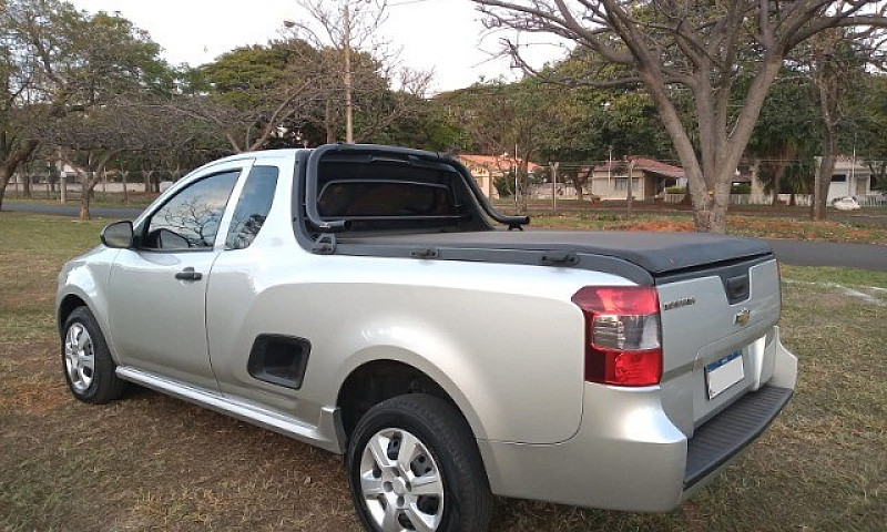 Chevrolet Montana Ls...