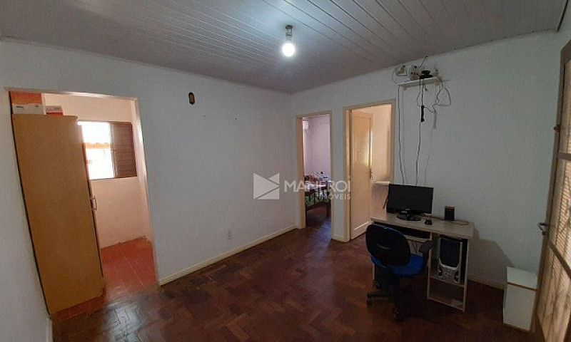 Casa Com 4 Dormitóri...