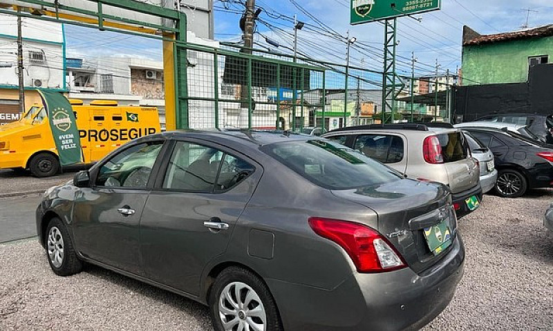 Nissan Versa Sv 1.6(...