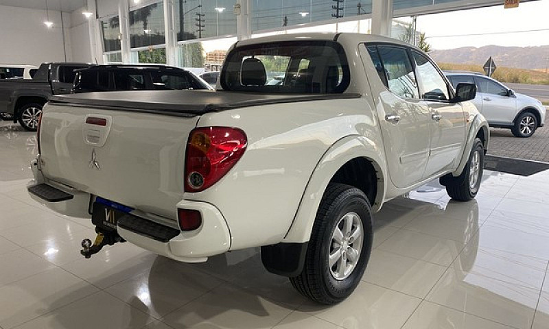 L200 Triton Hpe 3.2 ...