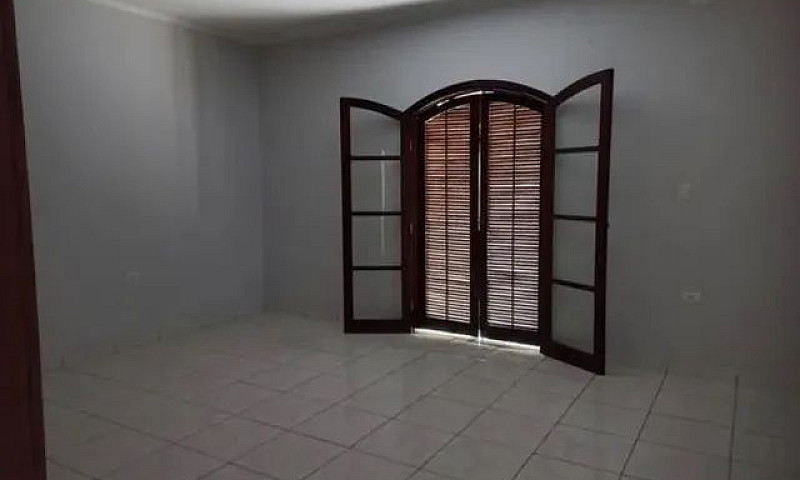 Casa Para Venda Em P...