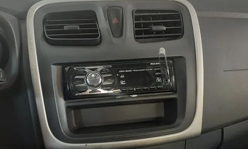 Renault ...
