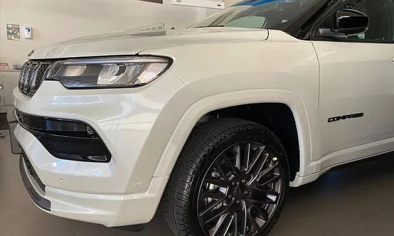 Jeep Compass 1.3 T27...