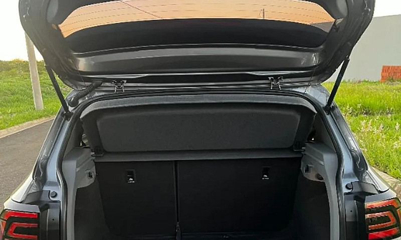 Volkswagen T-Cross 1...