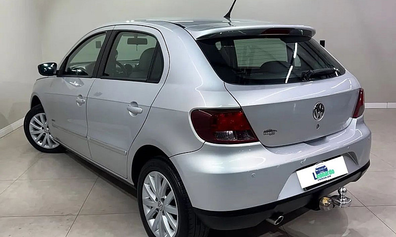 Volkswagen Gol G5 1....