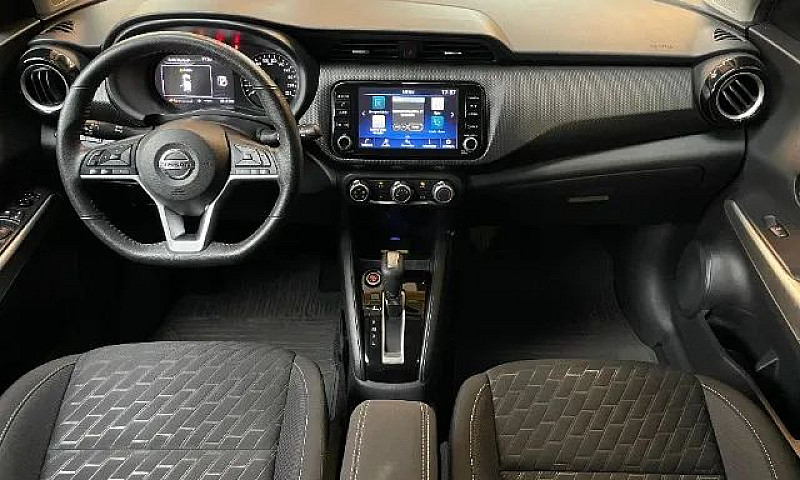 Nissan Kicks Advance...
