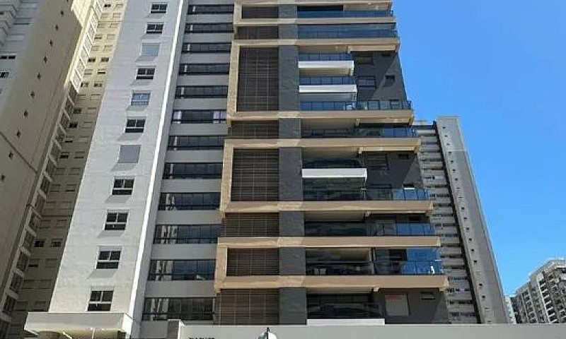 Apartamento De Alto ...