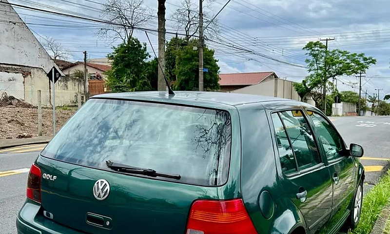 Volkswagen Golf 1.6 ...