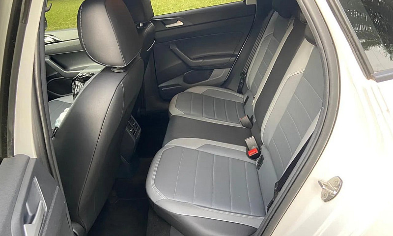 Volkswagen Nivus Hig...