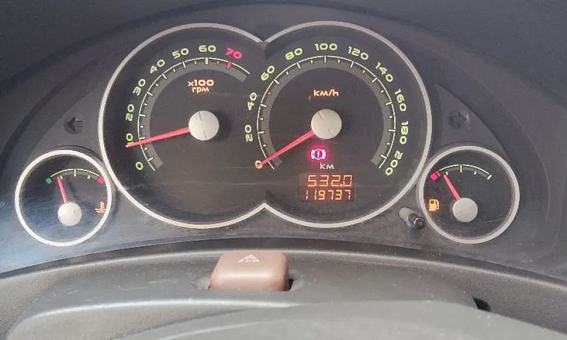 Chevrolet Prisma Sed...
