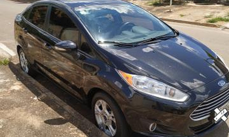 New Fiesta Sedan 1.6...