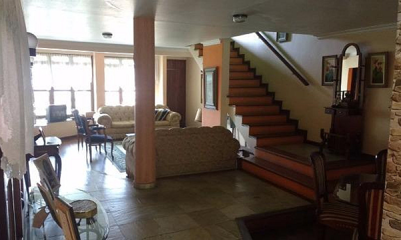 Casa Para Alugar Com...