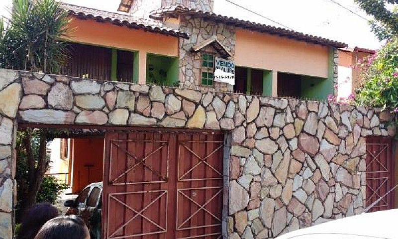 Casa Para Alugar Com...