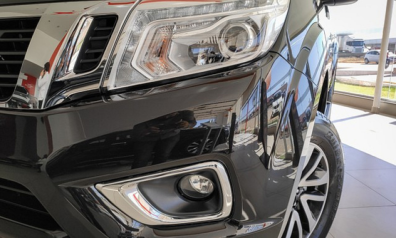 Nissan Frontier 2.3 ...