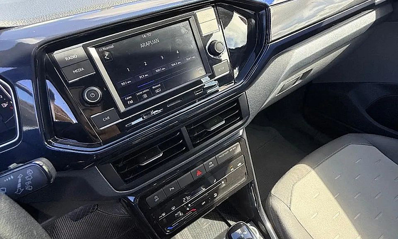 Volkswagen T-Cross C...