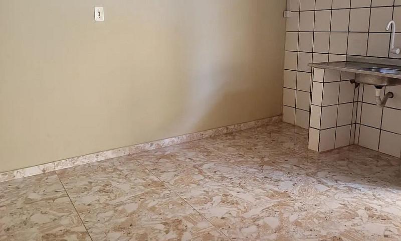 Alugo Casa Cidade No...
