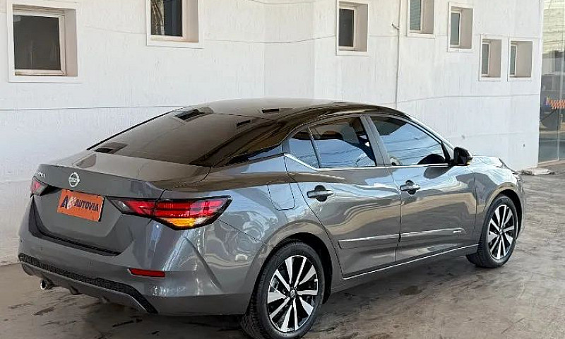 Sentra Advance 2.0 A...