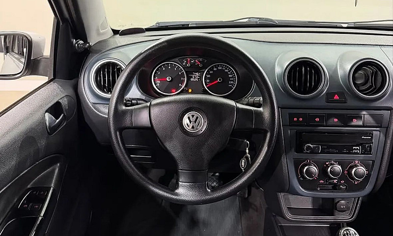 Volkswagen Gol G5 1....