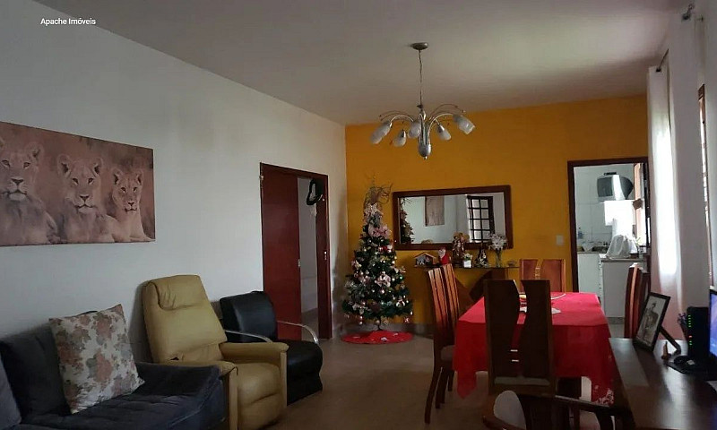 Excelente Casa De 04...
