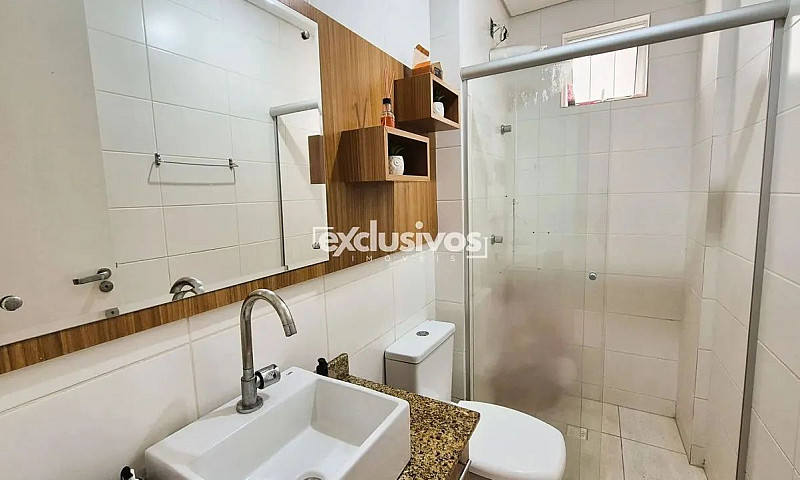 Apartamento Semimobi...