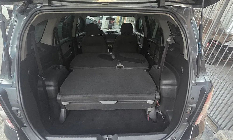 Chevrolet Spin Ltz 1...