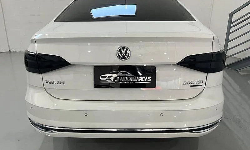 Volkswagen Virtus Hi...