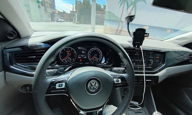 Volkswagen Polo 1.6 ...