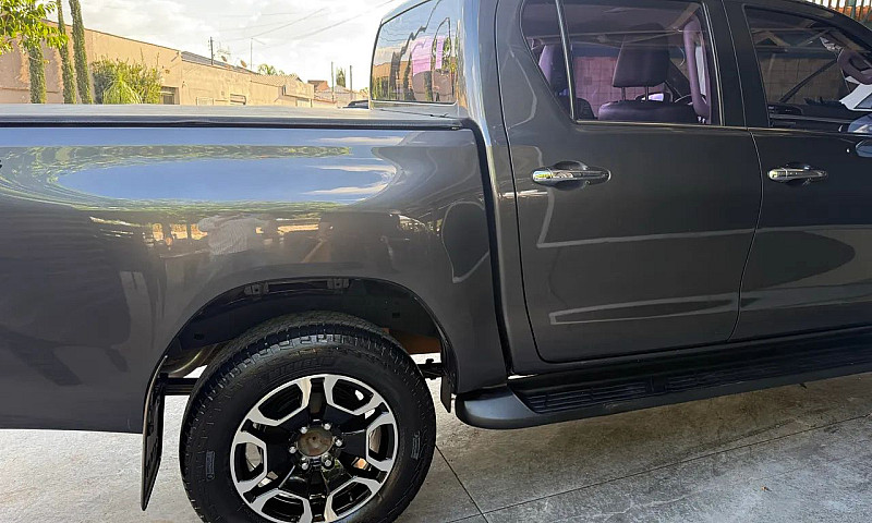 Toyota Hilux Cd Srx ...