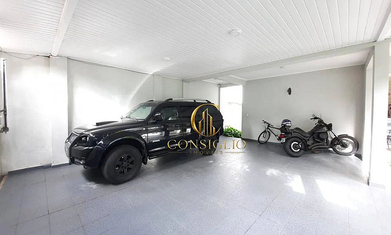 Sobrado À Venda, 250...