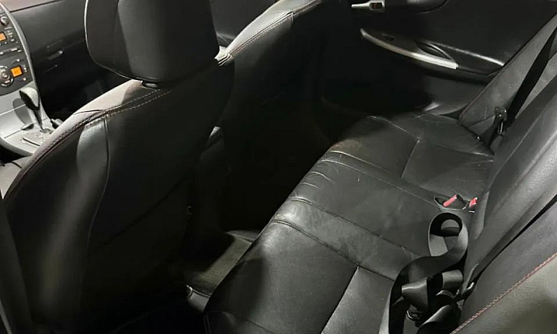 Toyota Corolla Xrs 2...