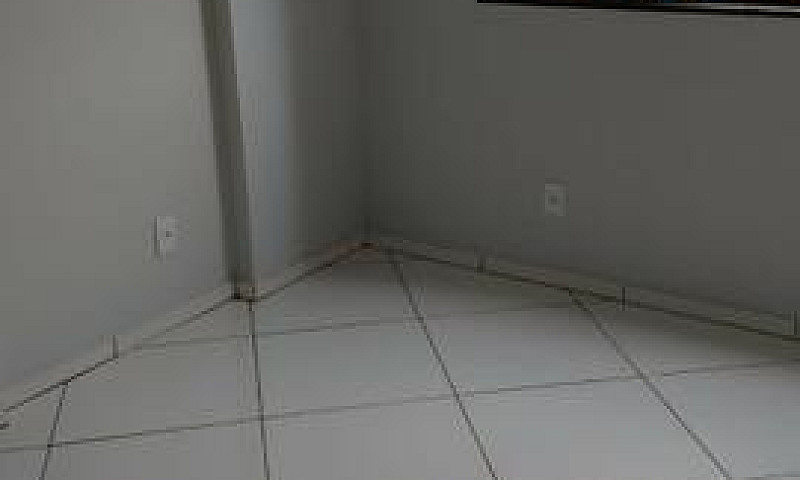 Apartamento De 1 Qua...