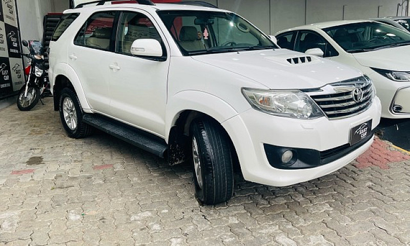 Hilux Sw4 Srv 2013 4...