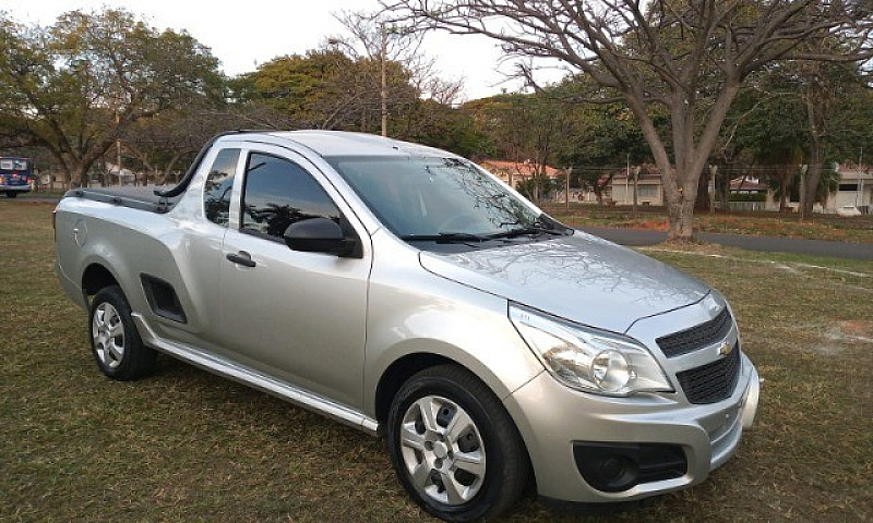 Chevrolet Montana Ls...